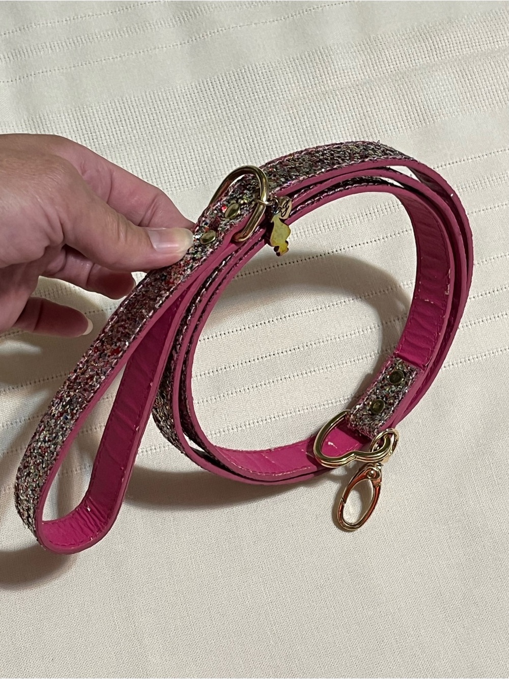 Betsey Johnson Pink Glitter Dog Leash with Gold Hardware